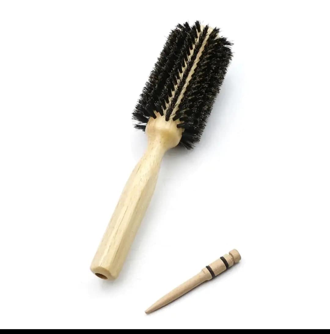 Round Boar Bristle Brush No Vendor