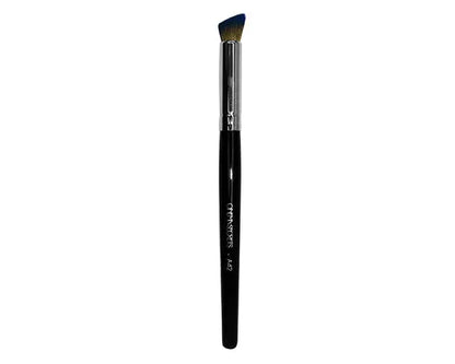 A42- Angled Concealer Brush